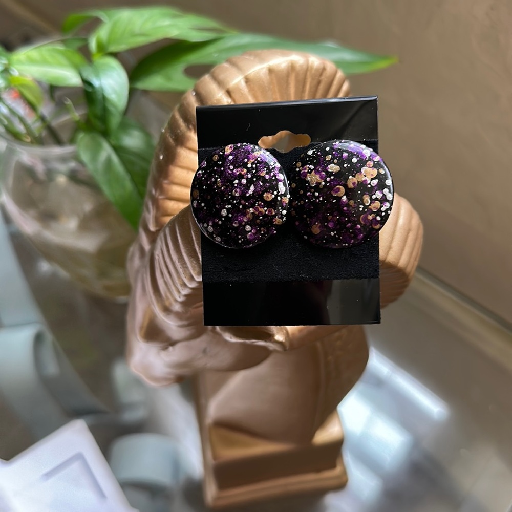 Vintage studs